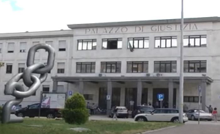 Crollano gli indizi: revocate le misure cautelari per i sei giovani di Sant’Egidio