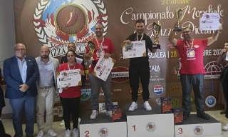 Alba Adriatica in fiamme… di gusto: Samuele Di Sabatino incoronato re della pizza piccante mondiale