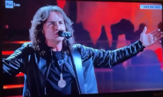 Giulianova, Raffaele De Benedictis trionfa a “Tali e Quali” e vola in finale su Rai 1