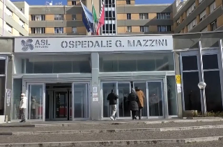 Esplosione di un’auto a metano a Villa Lempa: 49enne gravemente ustionato