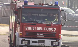 Sant’Omero, case abbandonate nel cuore del borgo: intervento dei Vigili del Fuoco