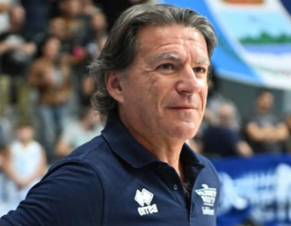 Cambio alla guida della Liofilchem Roseto: Francani nuovo allenatore al posto di Finelli